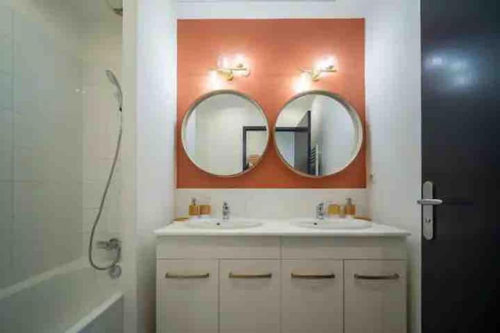 Le Marquis - T3 Standing 100M2 250 Metres Du Port Appartement Marseilles Buitenkant foto